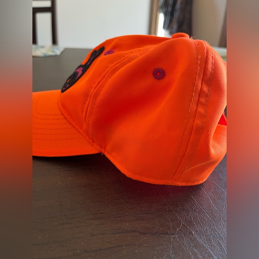 ORANGE HAT - Picture 4 of 10